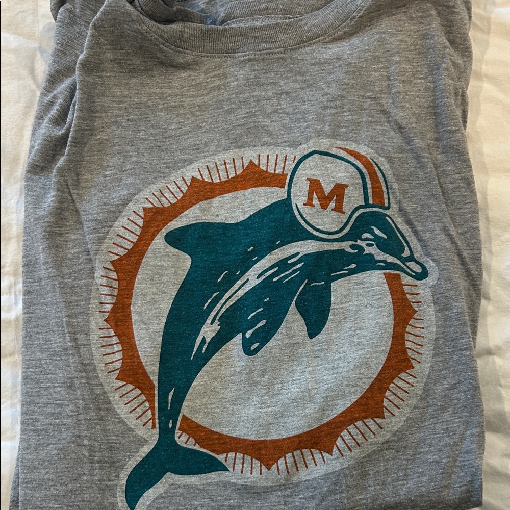 Nike Gray Dolphin Graphic Tee